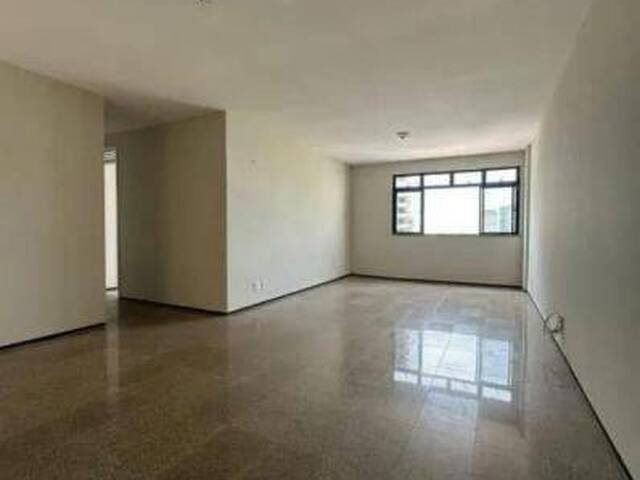 #1009 - Apartamento para Venda em Fortaleza - CE