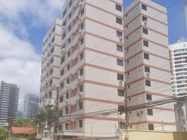 #1009 - Apartamento para Venda em Fortaleza - CE