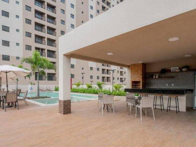 #1017 - Apartamento para Venda em Fortaleza - CE