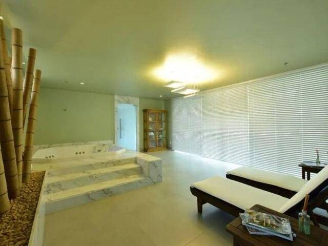 Apartamento para Venda em Fortaleza - 4