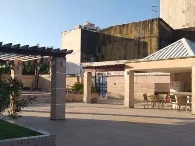 Apartamento para Venda em Fortaleza - 5